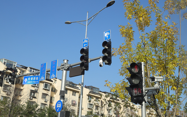300 жарык берүүчү приборлор, Wangjing долбоору, Hongtai West Street жана Hongchang Road менен жабдылышын күтүп жатабыз.