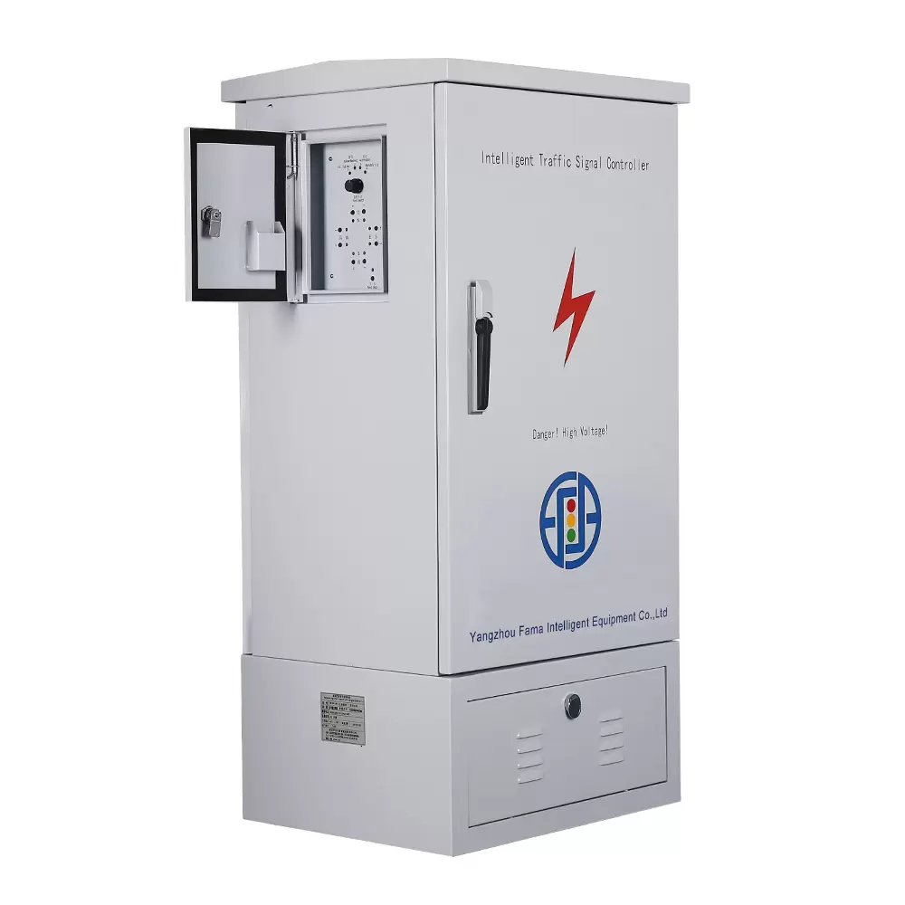 FAMA Trafficтин интеллектуалдык сигнал контроллерлору бош эмес шаарлардагы кесилиштердин эффективдүүлүгүн кантип оптималдаштырат